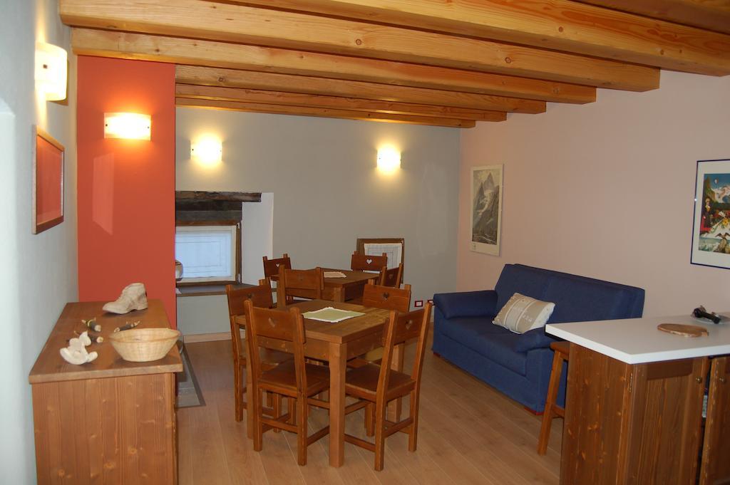 Il Nocciolo Bed & Breakfast Bard Luaran gambar